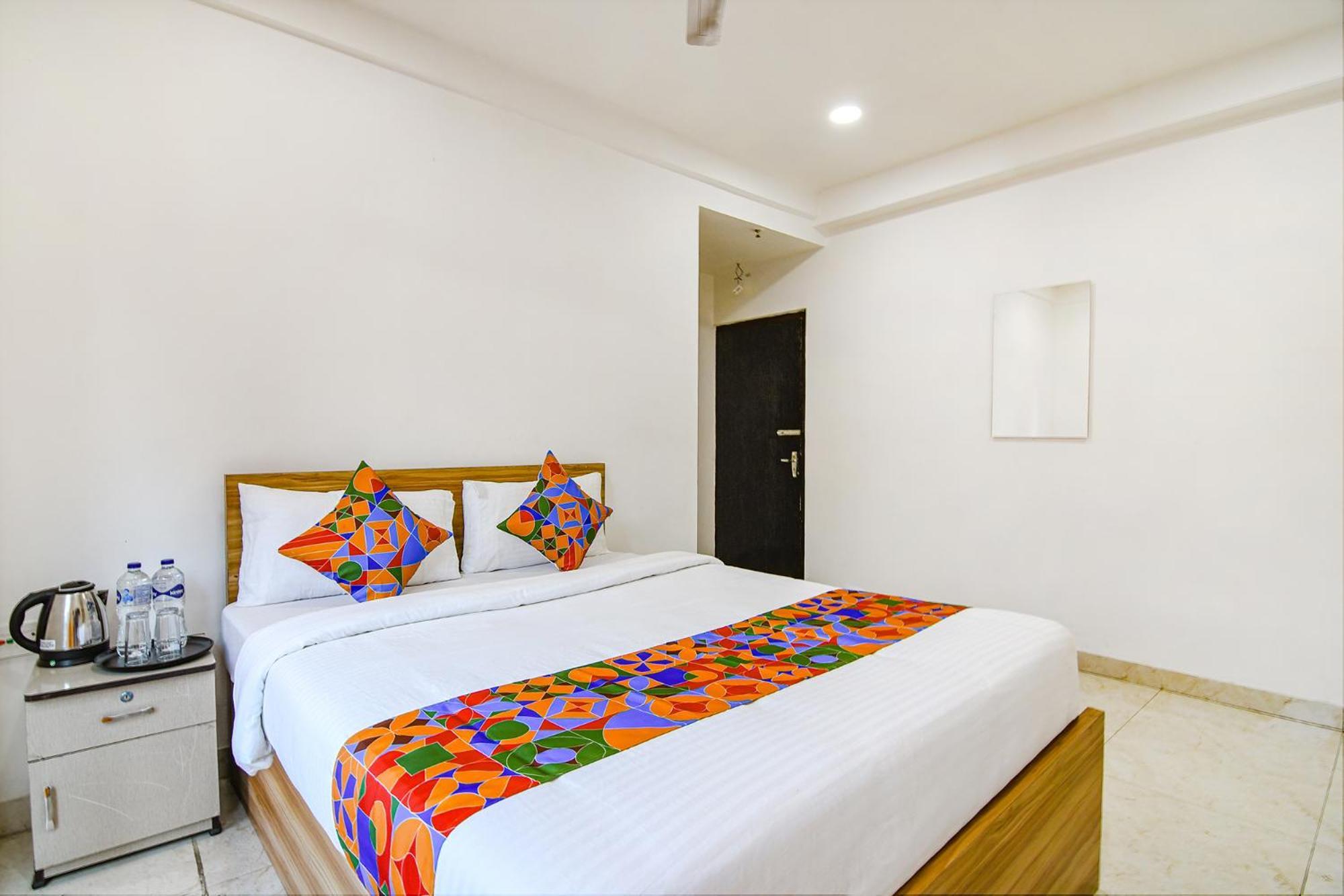Fabhotel Grand Hazra Inn - Nr Ballygunge Station Kolkata Ngoại thất bức ảnh